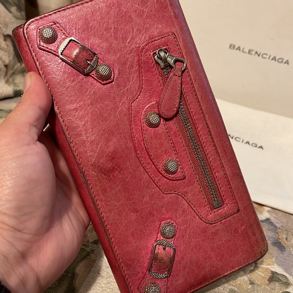 Authentic Balenciaga Wallet - Picture 14 of 17